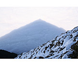   Fog, Pyramid shape, Bernese oberland, Drizzle
