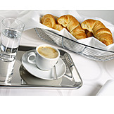   Kaffee, Croissant, Frühstück