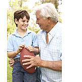   Enkel, Großvater, Ballspiel