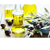   Olive oil, Oil carafe