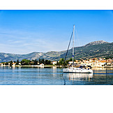   Segelboot, Kroatien, Kastela