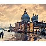   Evening, Venice, Santa Maria Della Salute